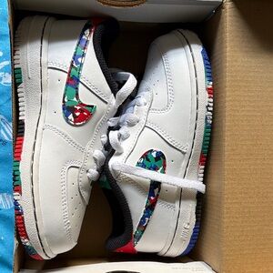 10c Colorful Swoosh White Force 1